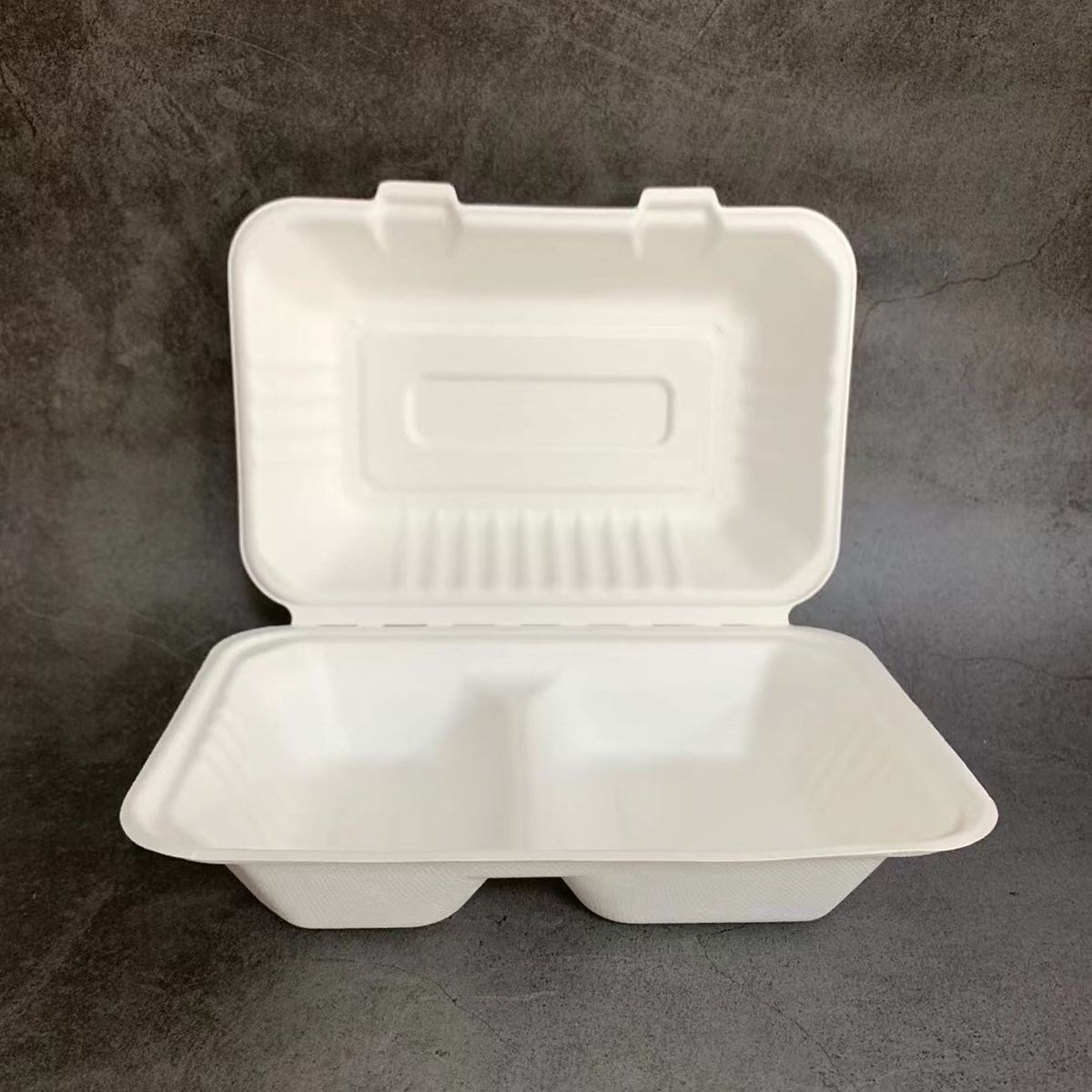 Senza sugarcane food container rectangular2-comp 230x153xh80mm 40pcs shrink